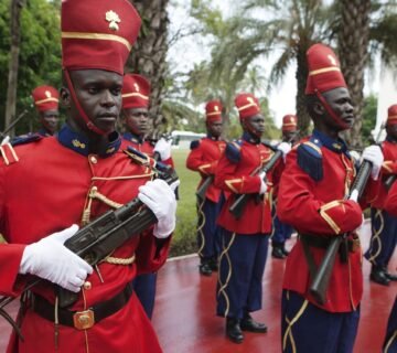 C409dfbad2084a0c018e80a433e03e19 360x320